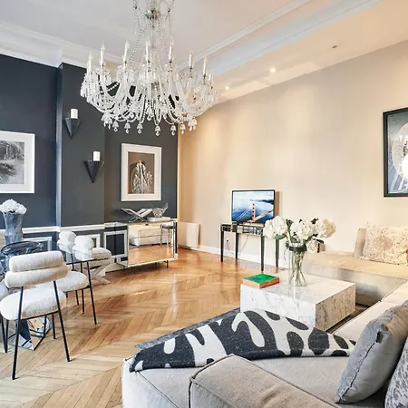 Spacious Flat - Champs Elysées * Parigi
