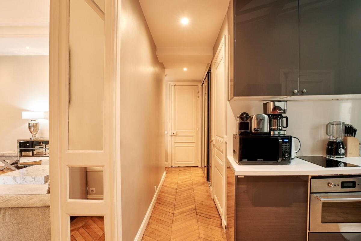 Spacious Flat - Champs Elysees Appartamento Parigi