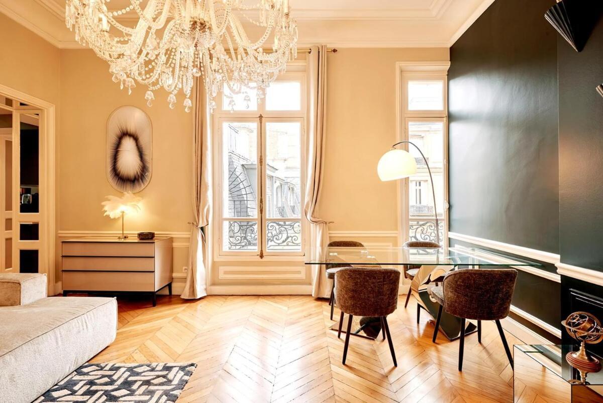 Spacious Flat - Champs Elysees *