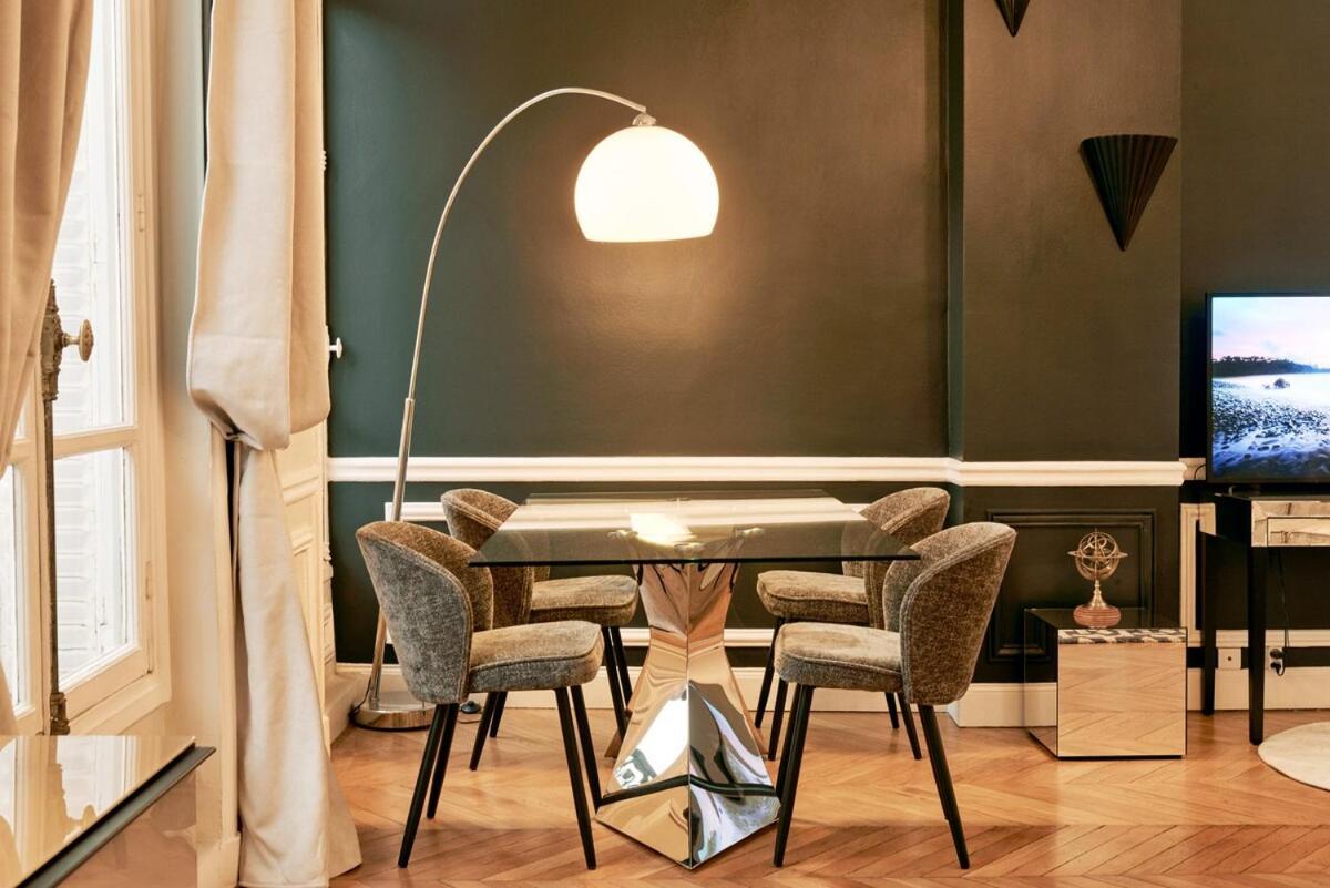 Spacious Flat - Champs Elysees Parigi
