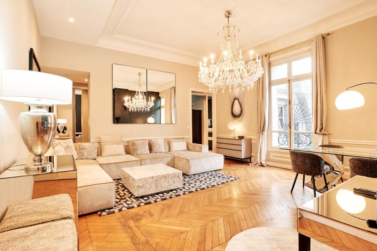 Spacious Flat - Champs Elysees Parigi