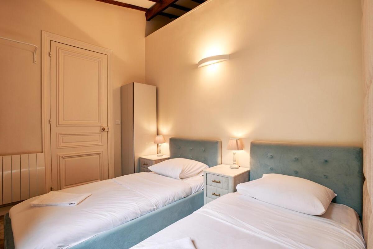 Spacious Flat - Champs Elysees Appartamento